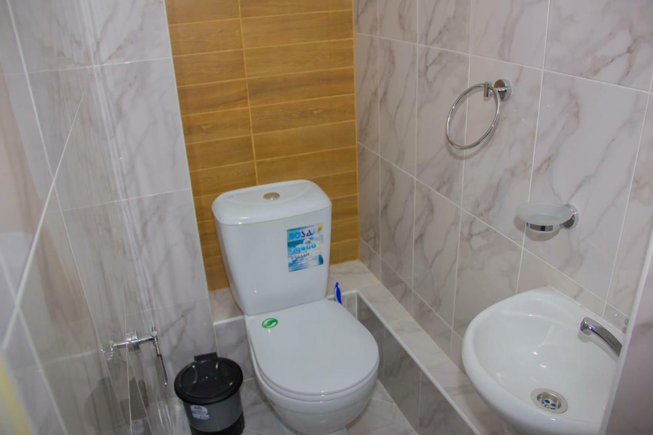 Hostel - Guest House Meyman Almatı Dış mekan fotoğraf
