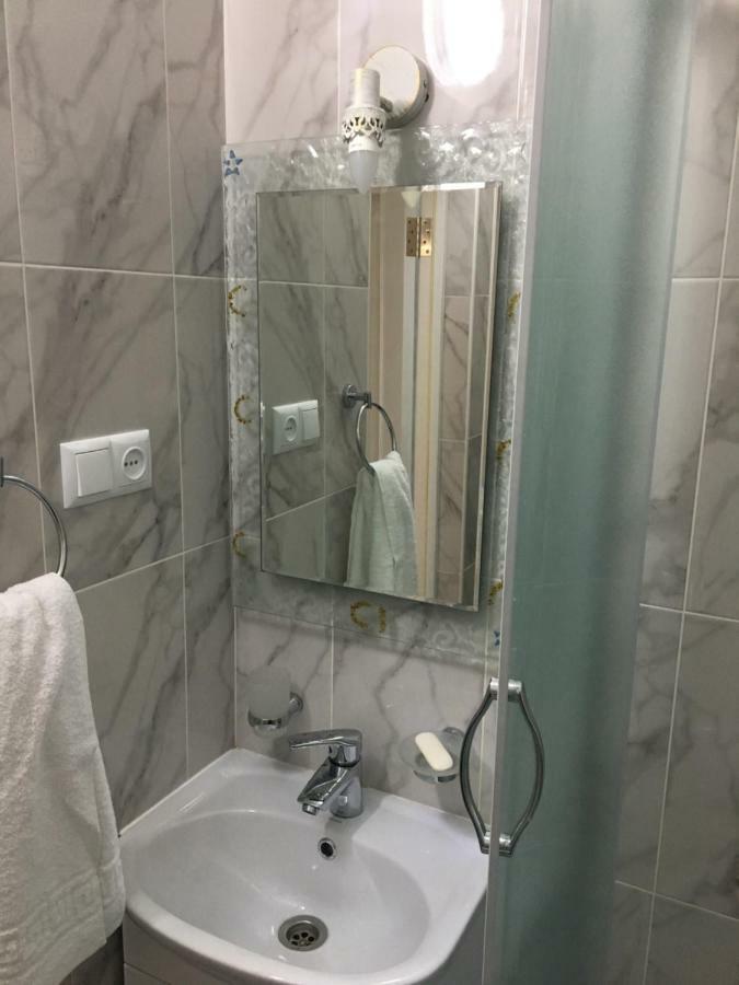 Hostel - Guest House Meyman Almatı Dış mekan fotoğraf