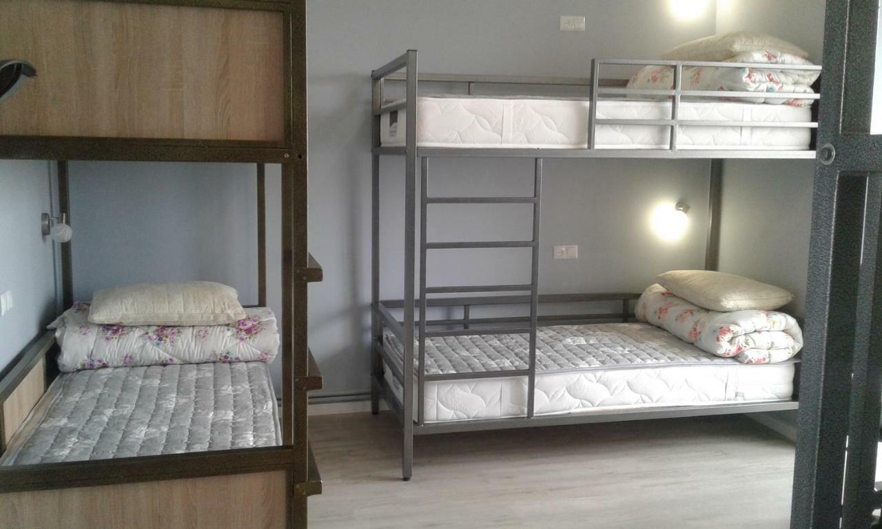 Hostel - Guest House Meyman Almatı Dış mekan fotoğraf