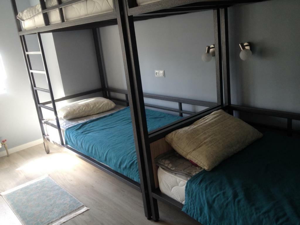 Hostel - Guest House Meyman Almatı Dış mekan fotoğraf